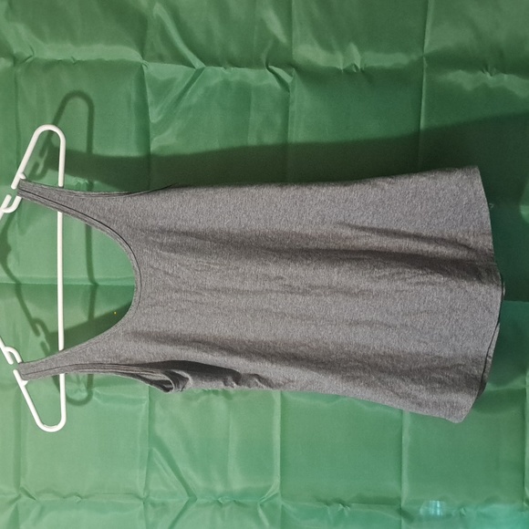 Youth/Women's Athletic Top - Picture 2 of 2